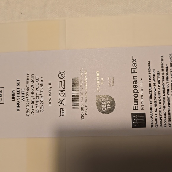 Classic EUROPEAN FLAX™-Certified Linen White King Sheet Set,Retail Price $309.00 - Picture 9 of 12
